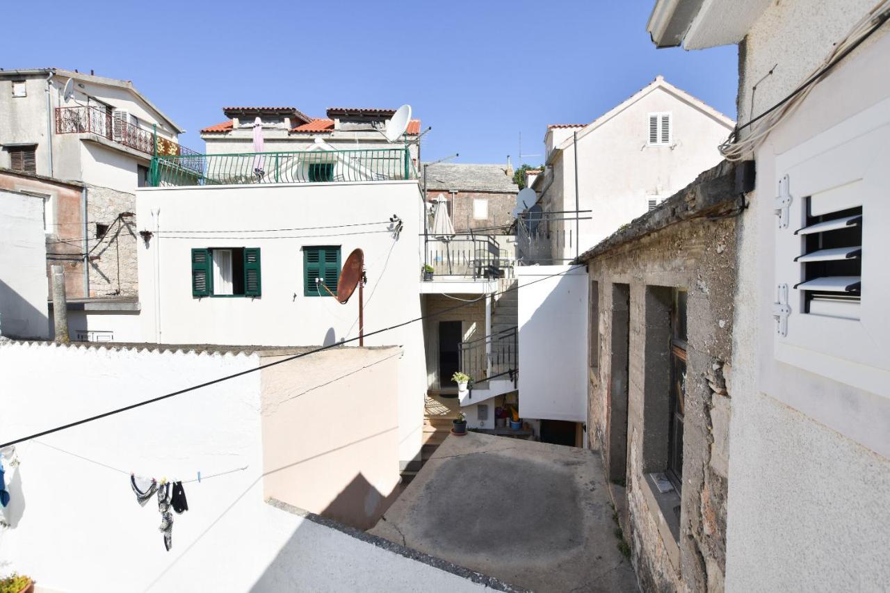 Apartment Miledina Primošten Εξωτερικό φωτογραφία