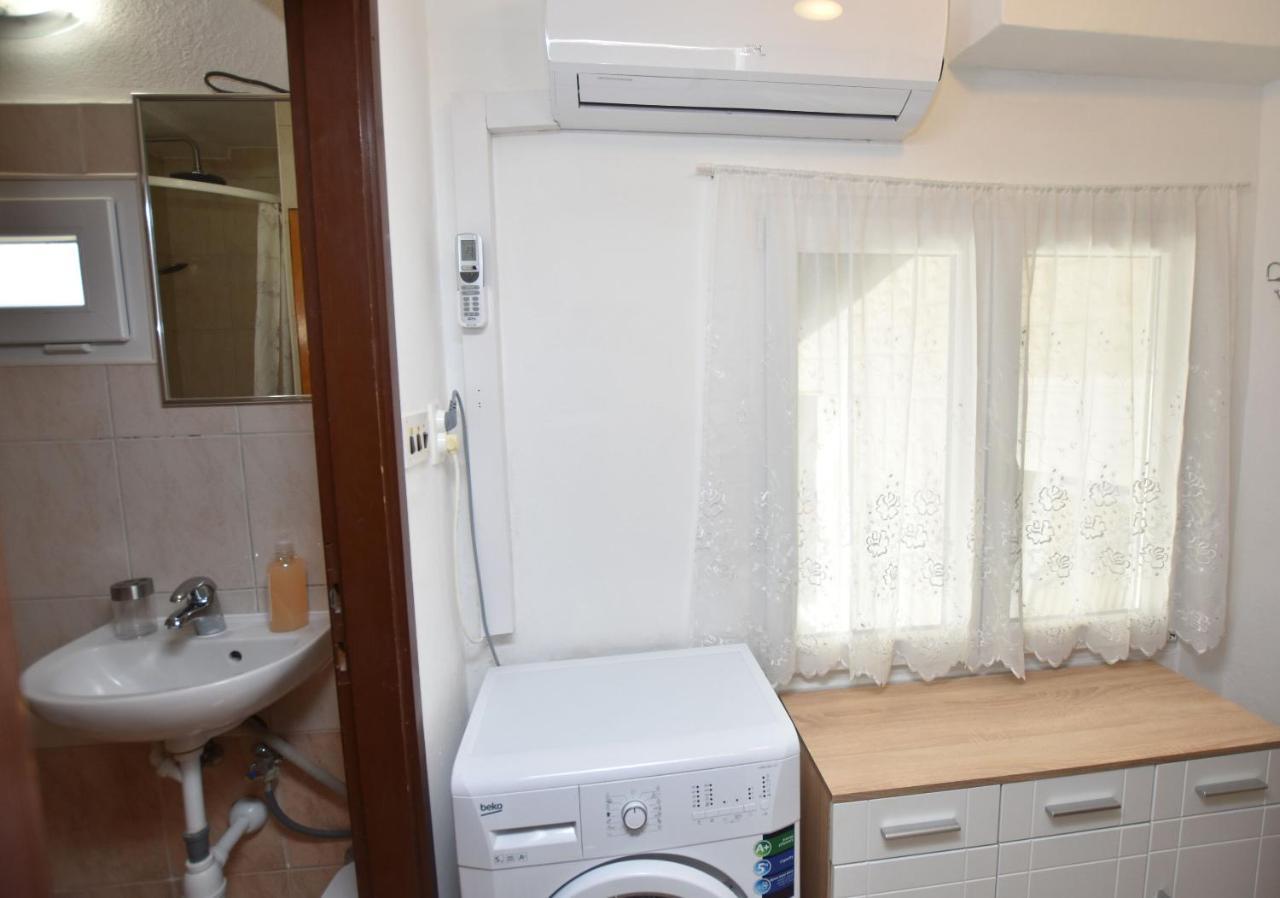 Apartment Miledina Primošten Εξωτερικό φωτογραφία